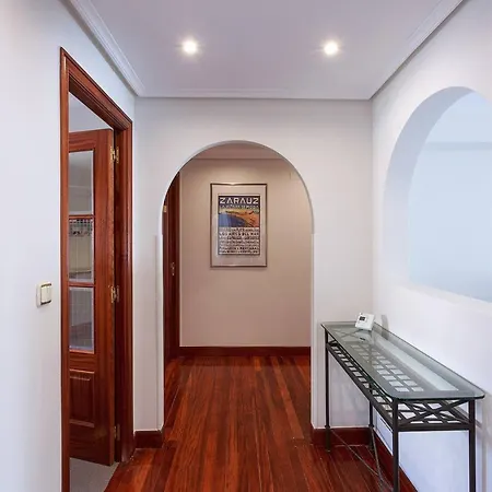 Casa Damatxo - De Luxe, Terracita, Espacioso, Ideal Familia Y Parejas & 1 Minuto A La Playa Zarautz Buitenkant foto
