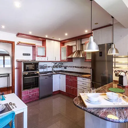Casa Damatxo - De Luxe, Terracita, Espacioso, Ideal Familia Y Parejas & 1 Minuto A La Playa Zarautz Buitenkant foto